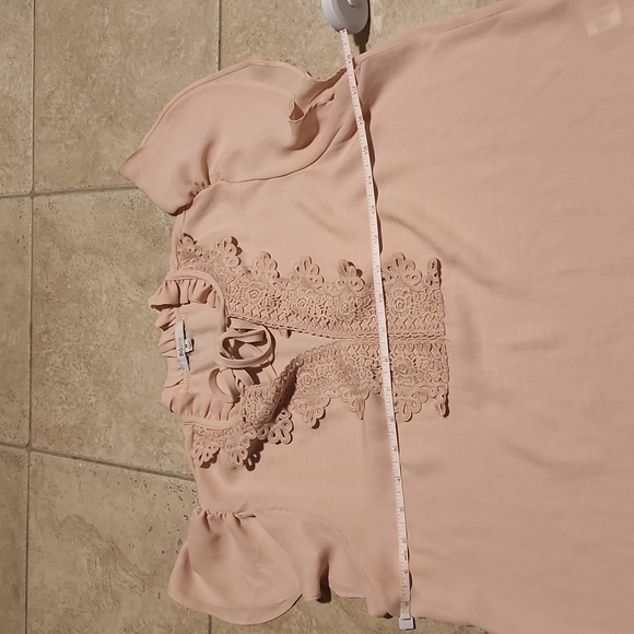 Woman’s Blouse BUNDLE Size M. Pretty lace detail - Picture 7 of 10